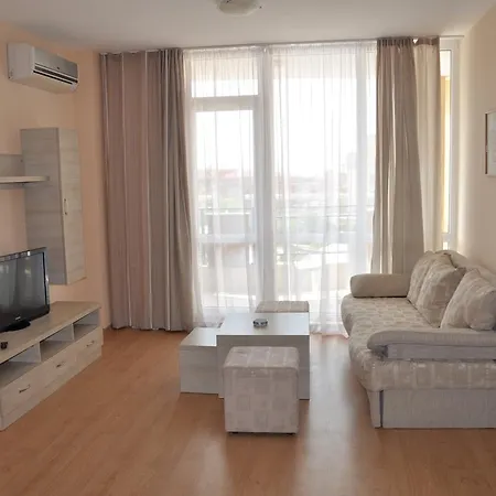 Luxor Aparthotel Pomorie